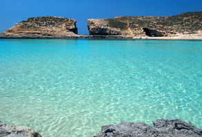 RS37691 Blue Lagoon 1