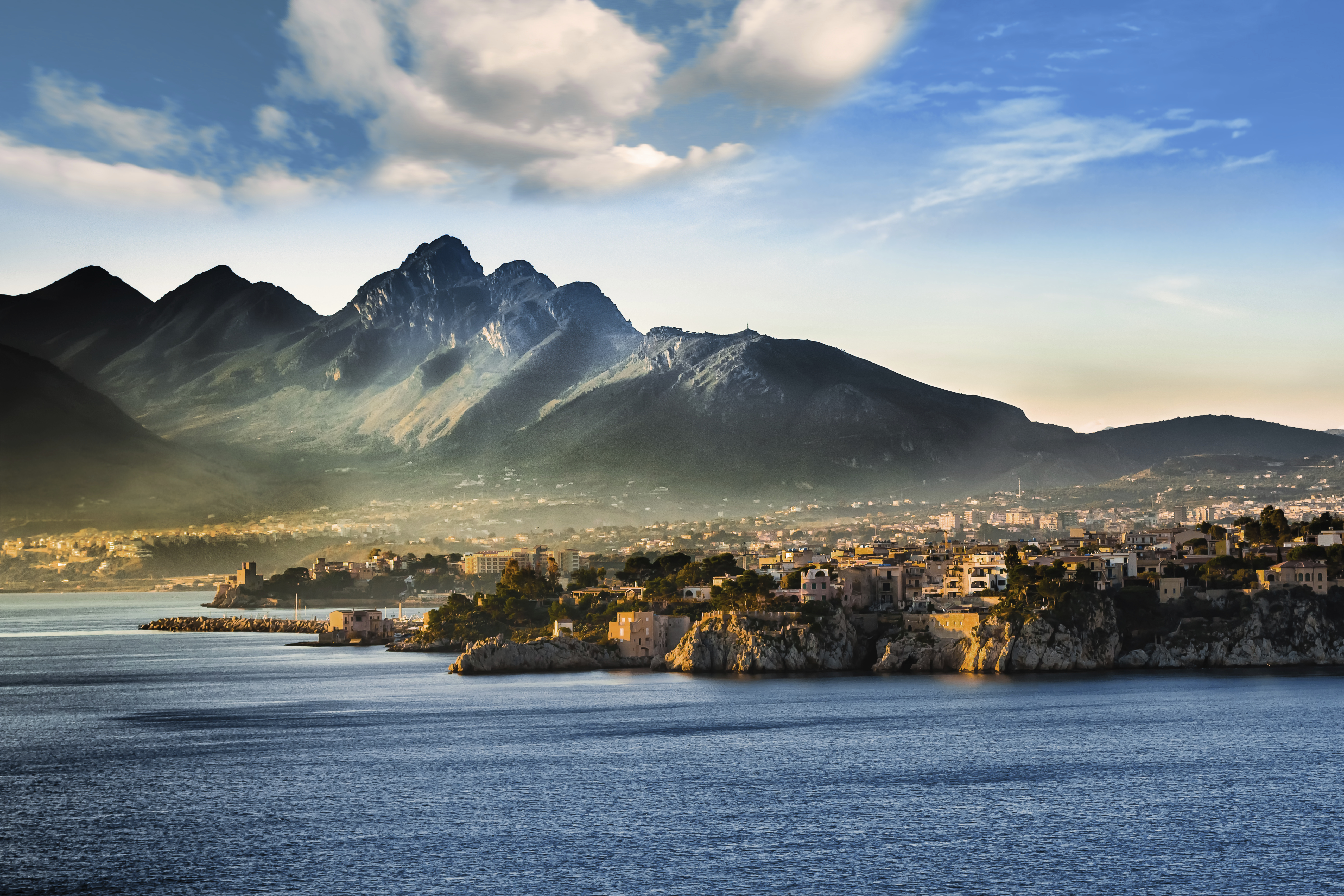 Geography school trips from Naples to Sicily destination