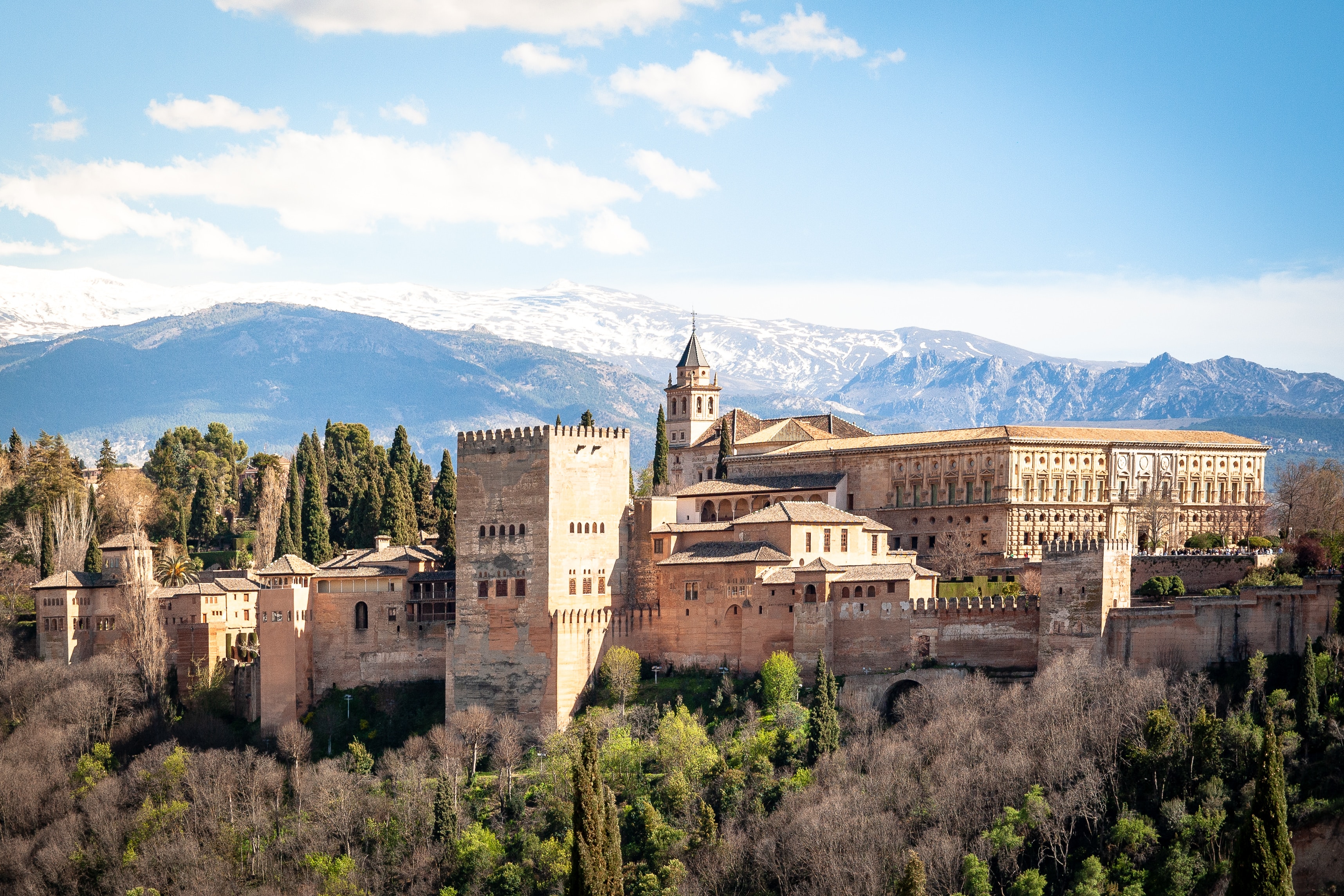 Spanish language school trips to Granada destination