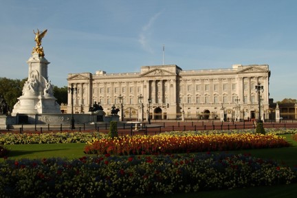 RS15736 122421808 Scr