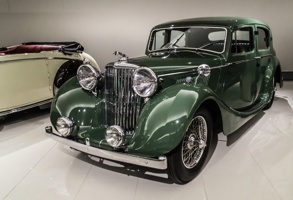 RS85060 Dreamstime Xl 294137513