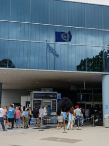 RS81683 Dreamstime Xxl 262445855 Lpr