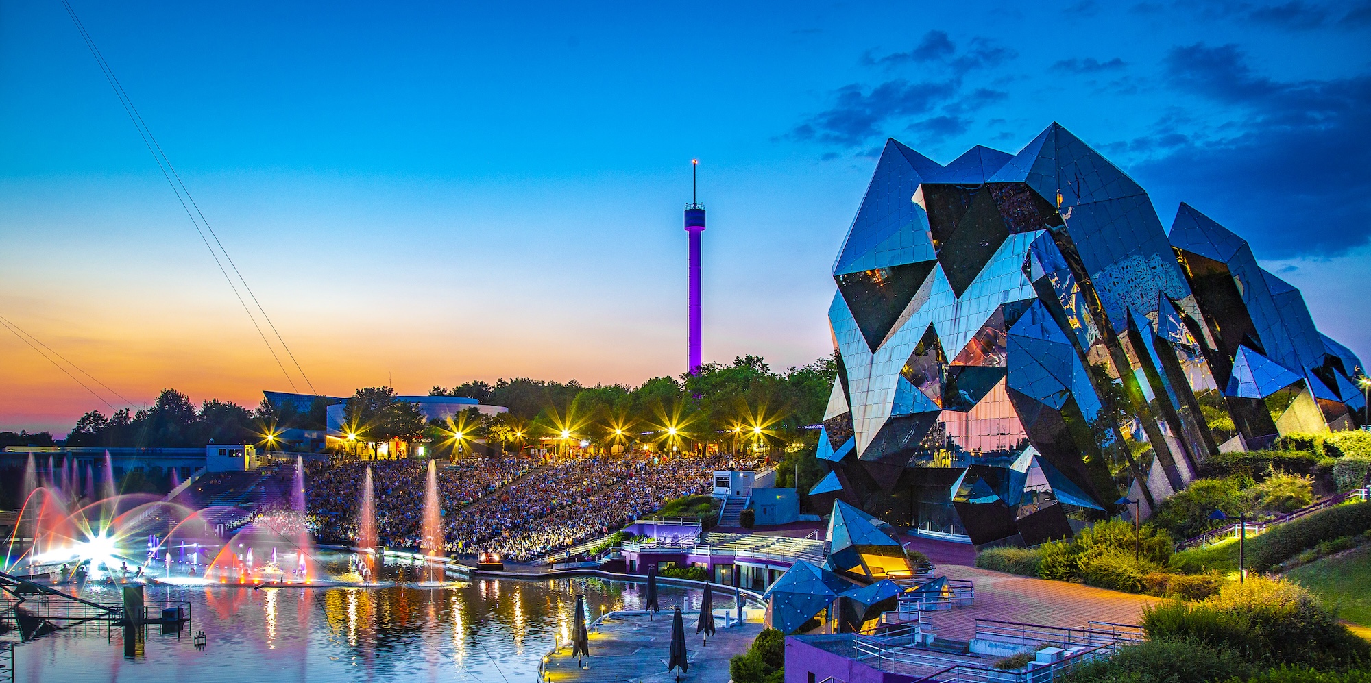 Science school trips to Futuroscope destination
