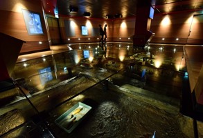 York Jorvik Centre Viking Long Boats
