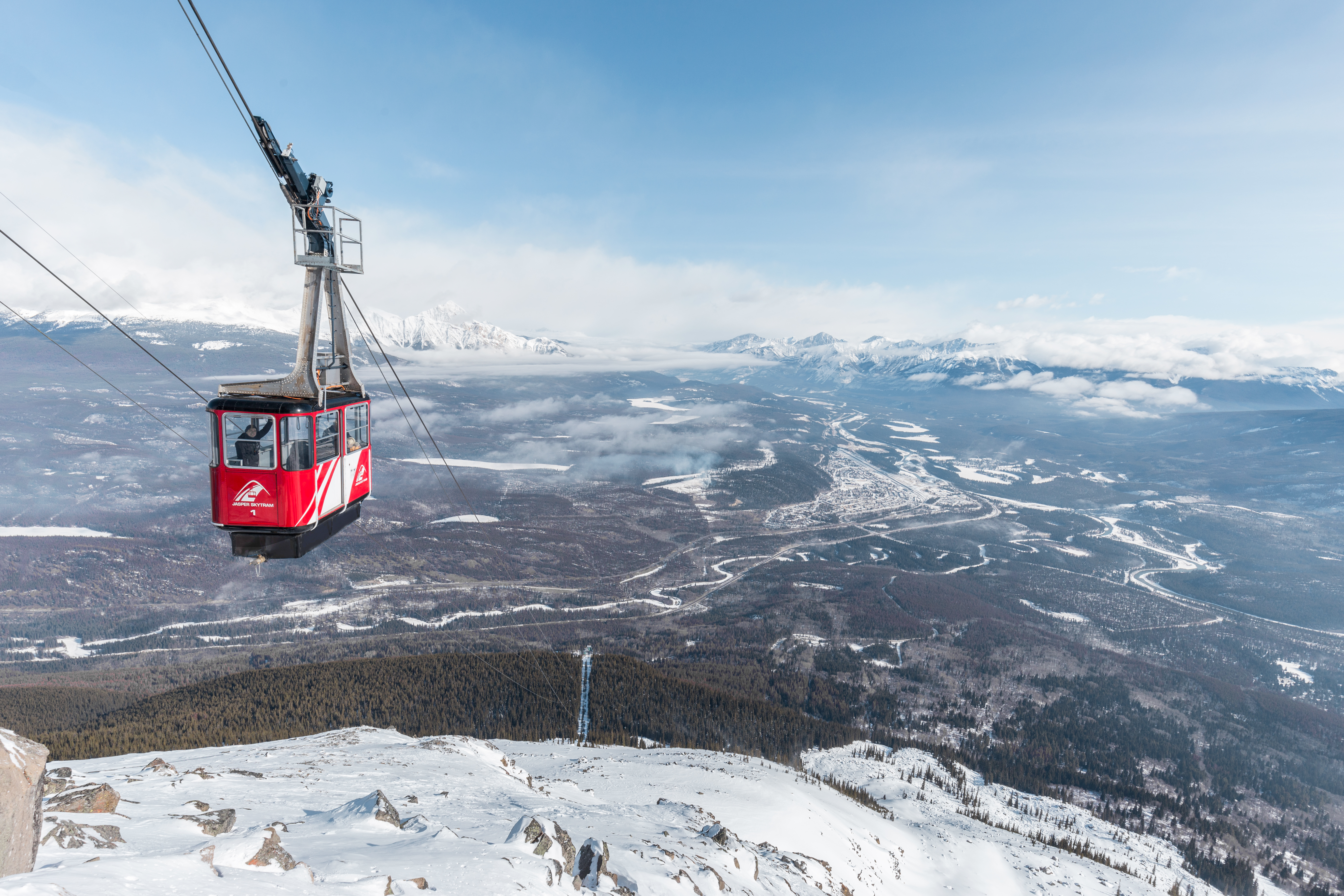 School ski trips to Jasper destination