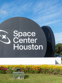 RS81687 Dreamstime Xxl 297980165 Lpr